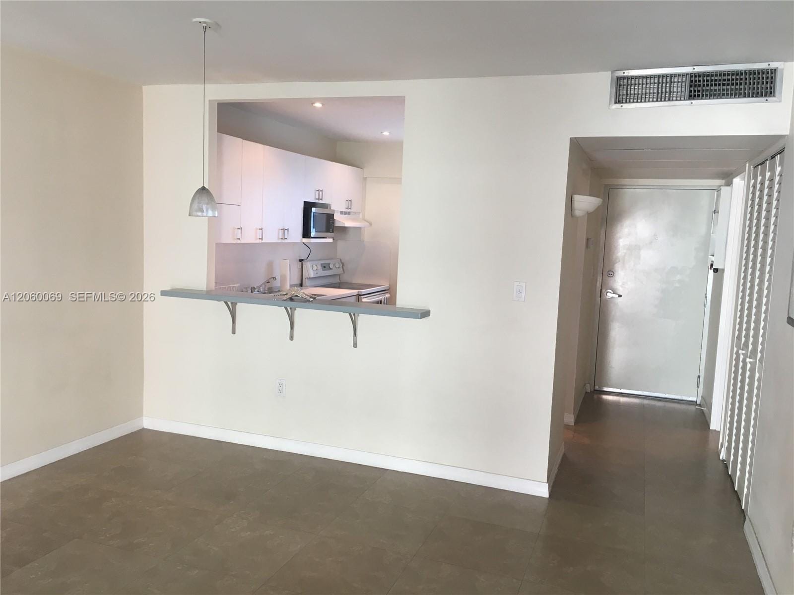 1025 Alton Road 504 — photo 11