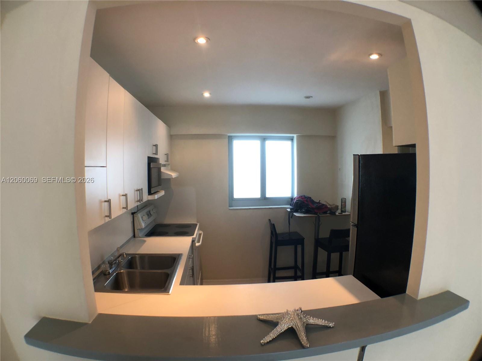 1025 Alton Road 504 — photo 10