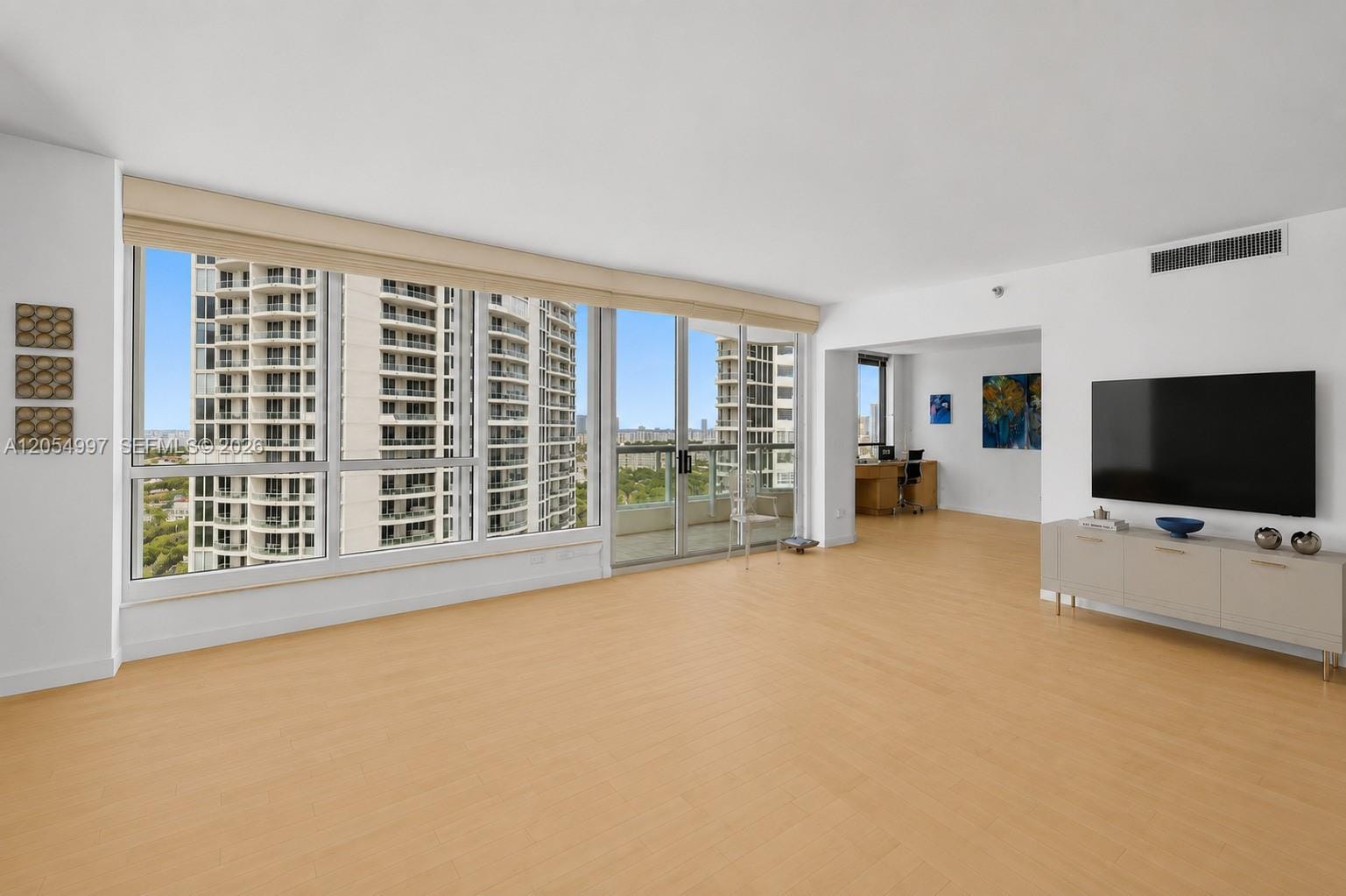 21150 Point Place 1605, Aventura, FL 33180 photo 6