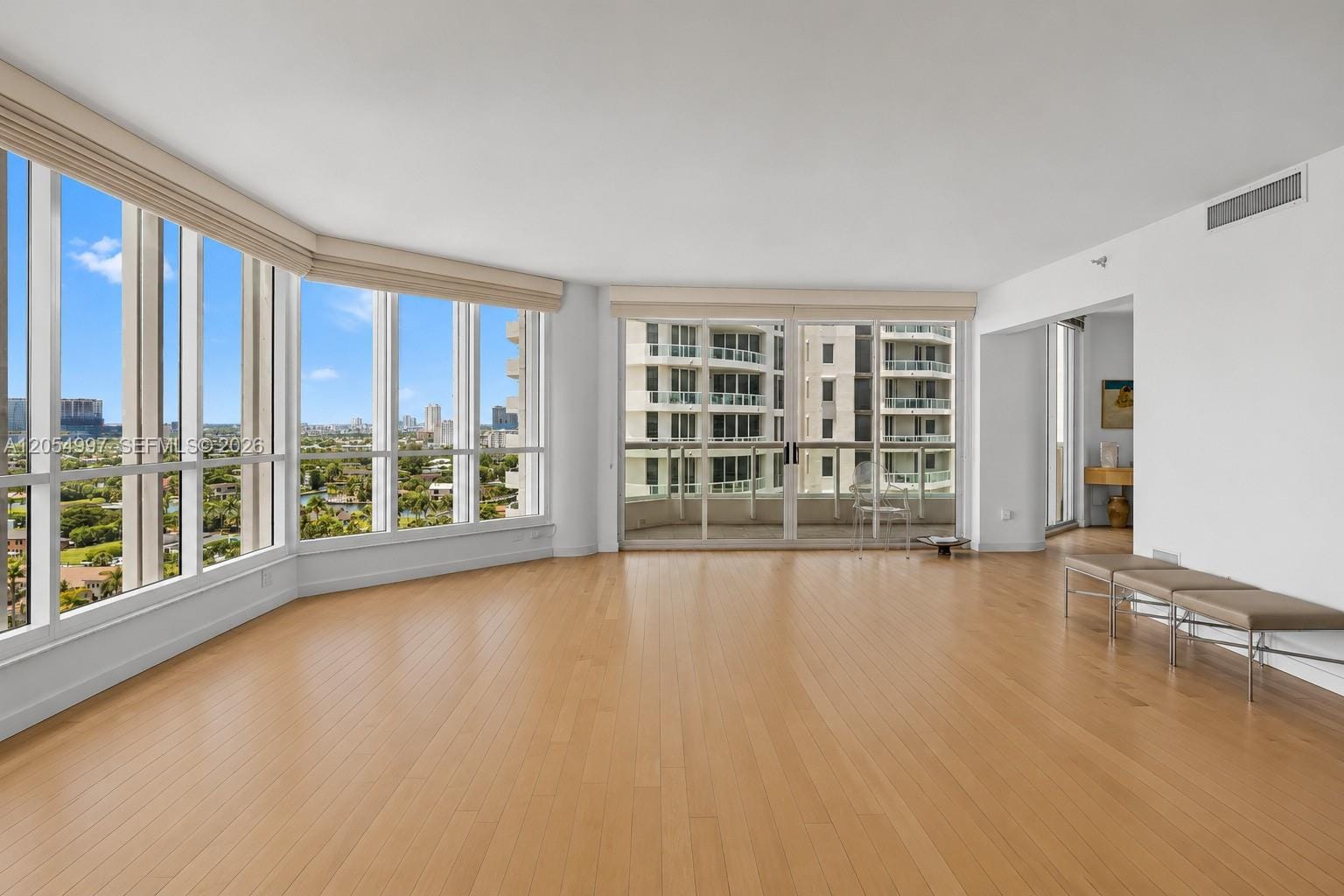 21150 Point Place 1605, Aventura, FL 33180 photo 10