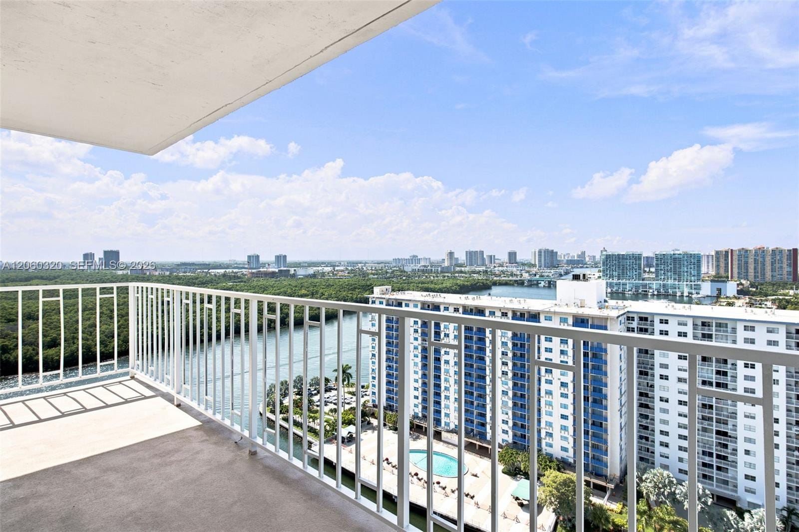 500 Bayview Drive 2121, Sunny Isles Beach, FL 33160 photo 24