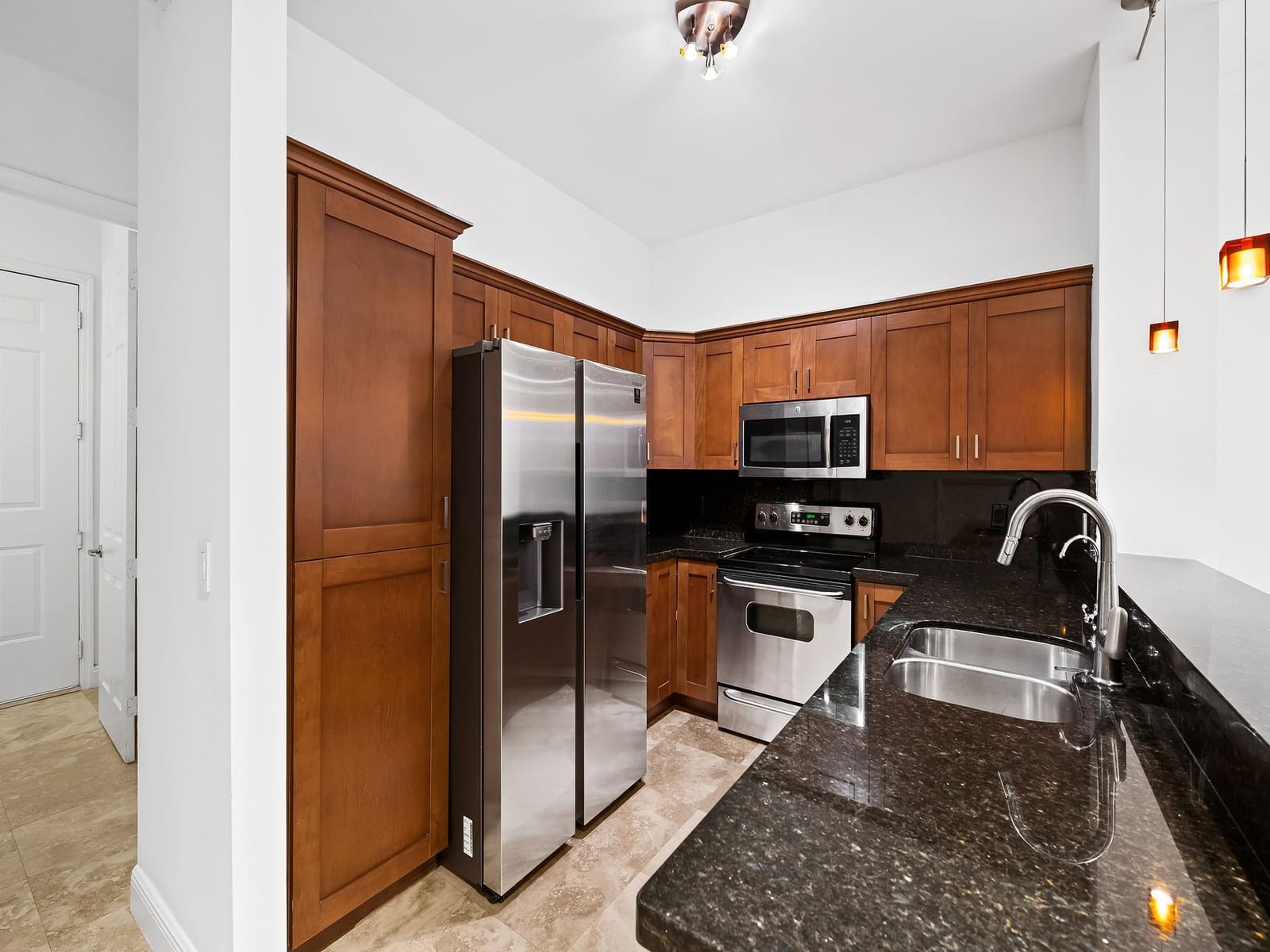 1226 NE 14th Avenue — photo 10