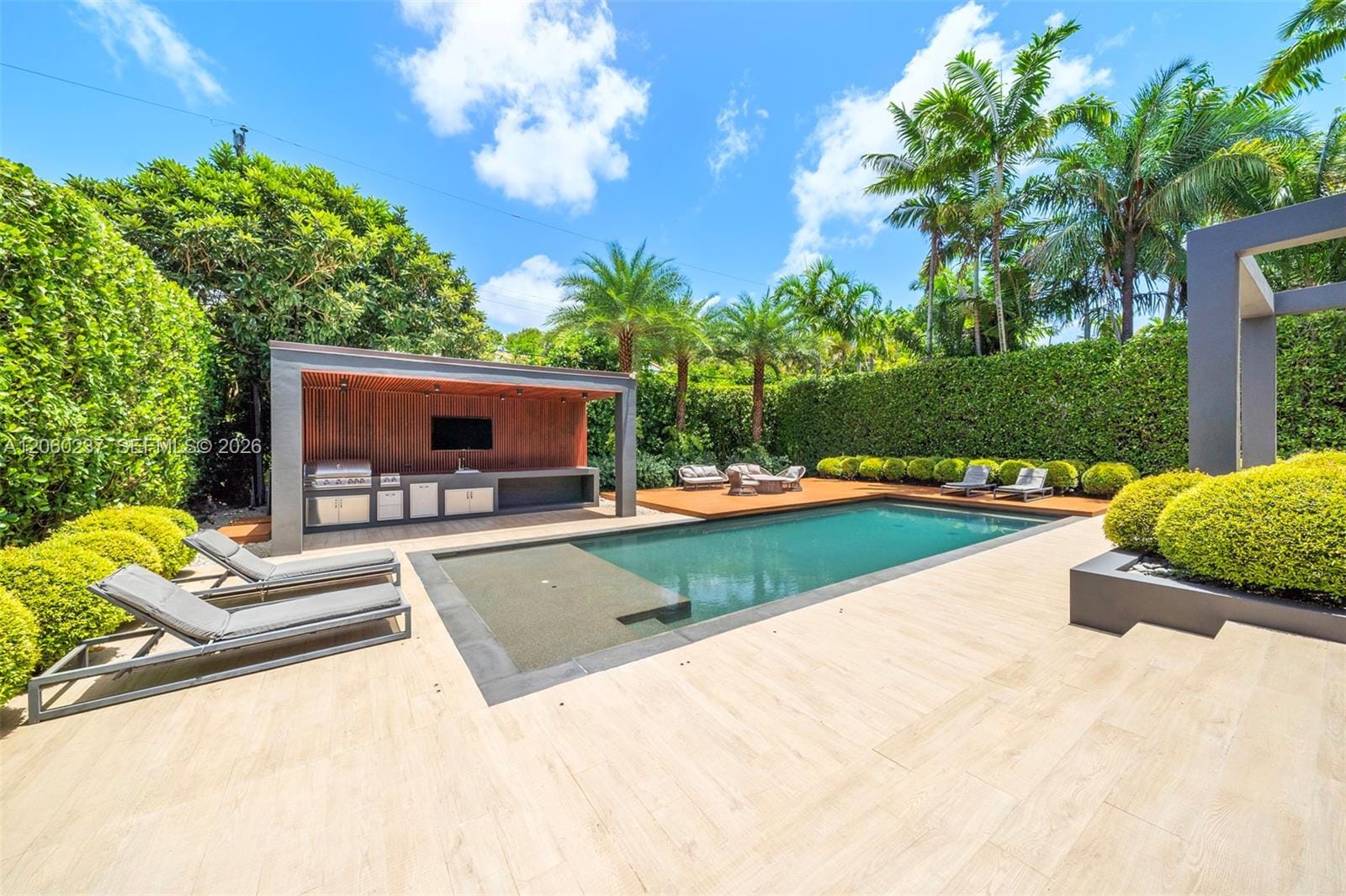 1253 Obispo Avenue, Coral Gables, FL 33134 photo 20