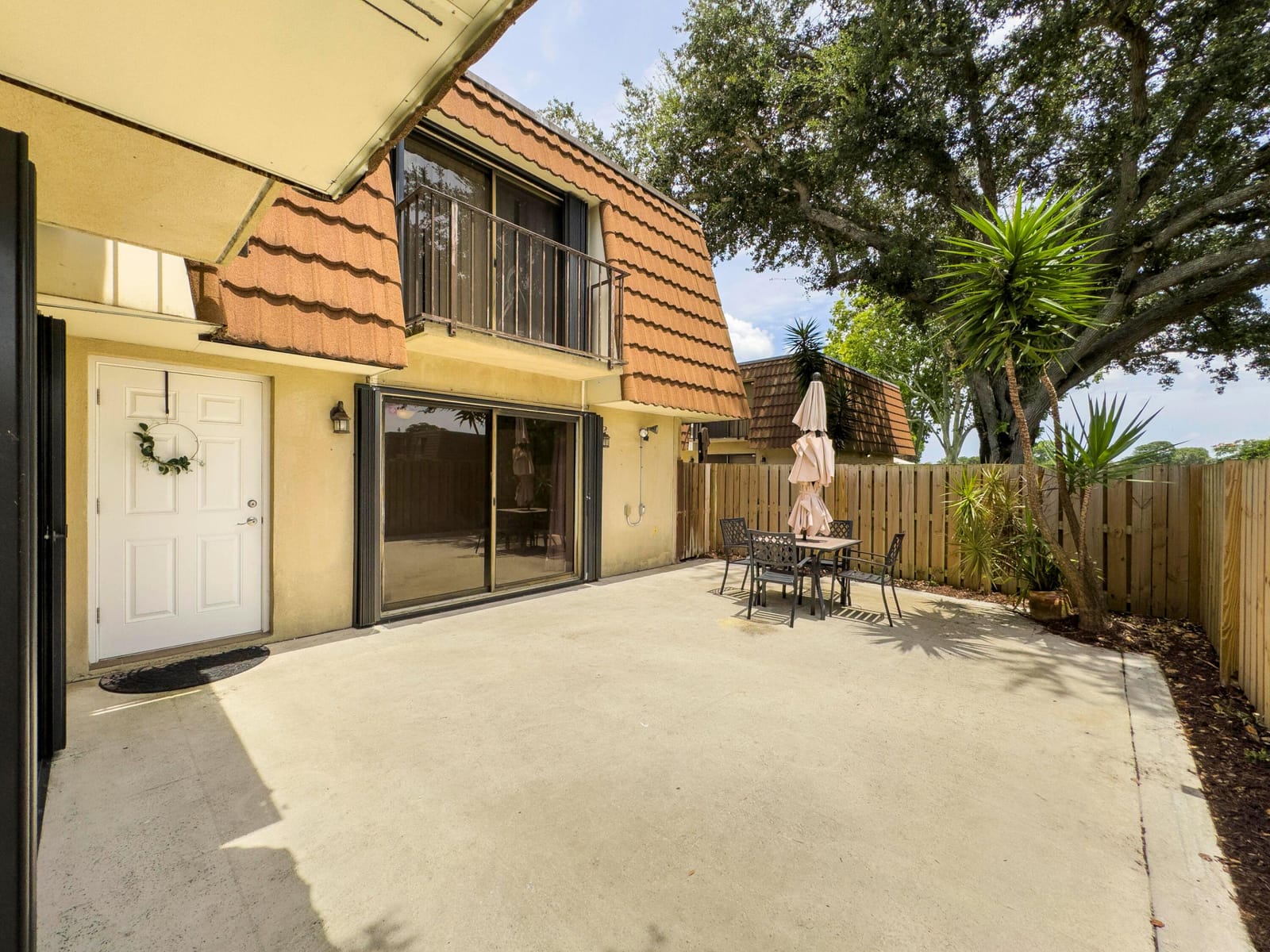 187 Charter Way — photo 5