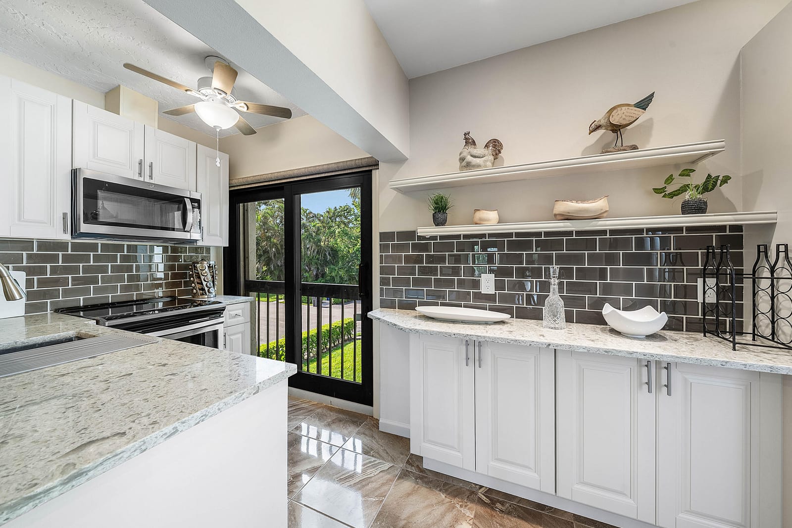 11355 Pond View Drive D202 — photo 4