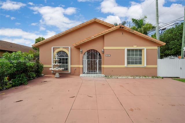 3201 W 76th Street, sold in Christys 2nd, Hialeah, FL