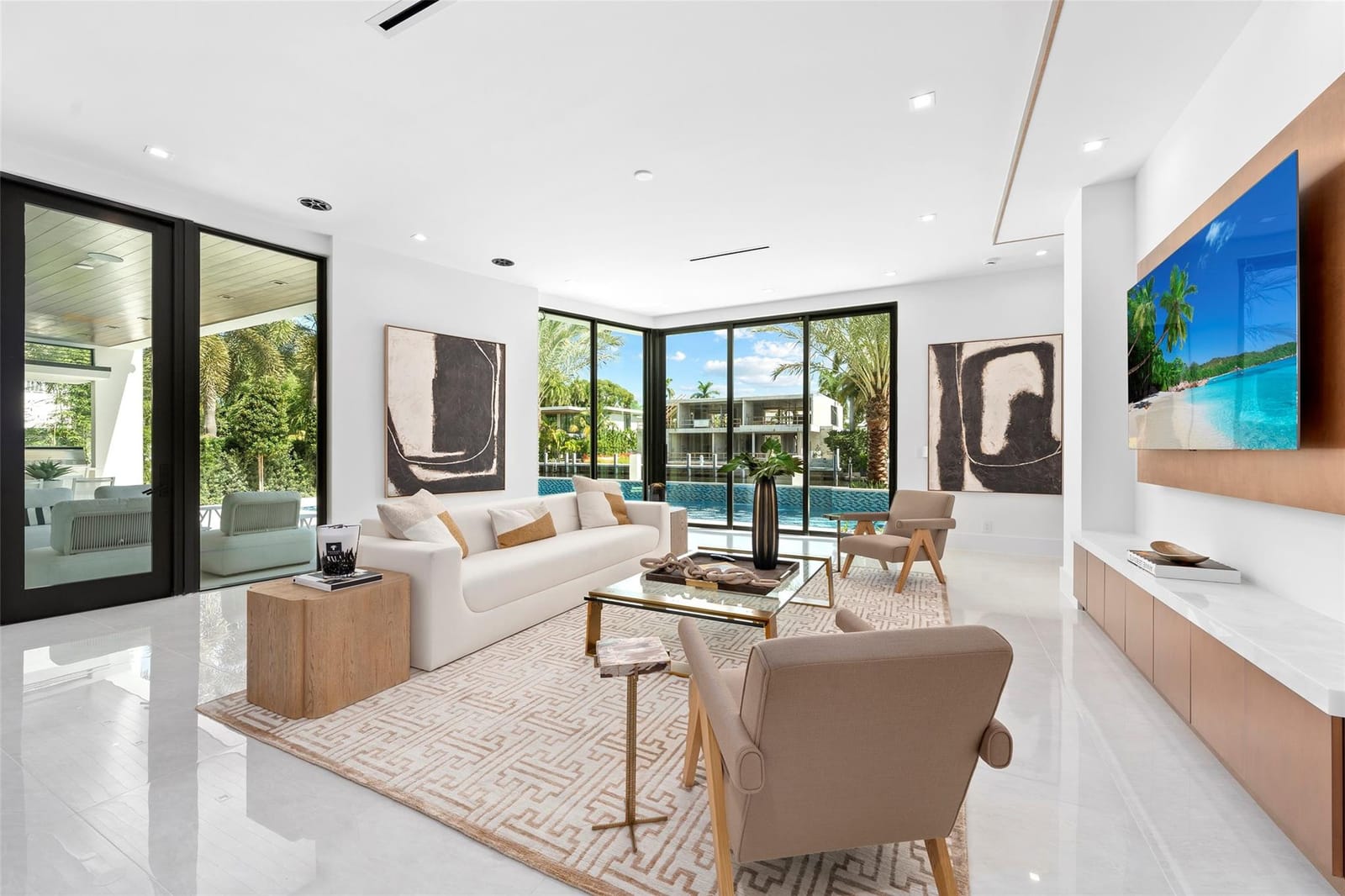 24 Fiesta Way, Fort Lauderdale, FL 33301 photo 14