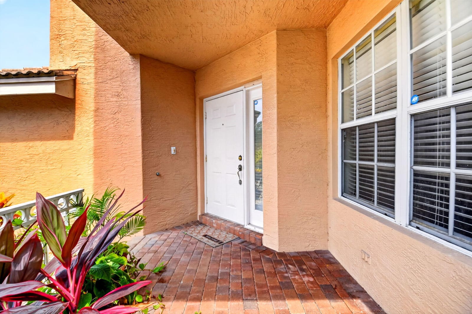 5018 Starblaze Drive — photo 6