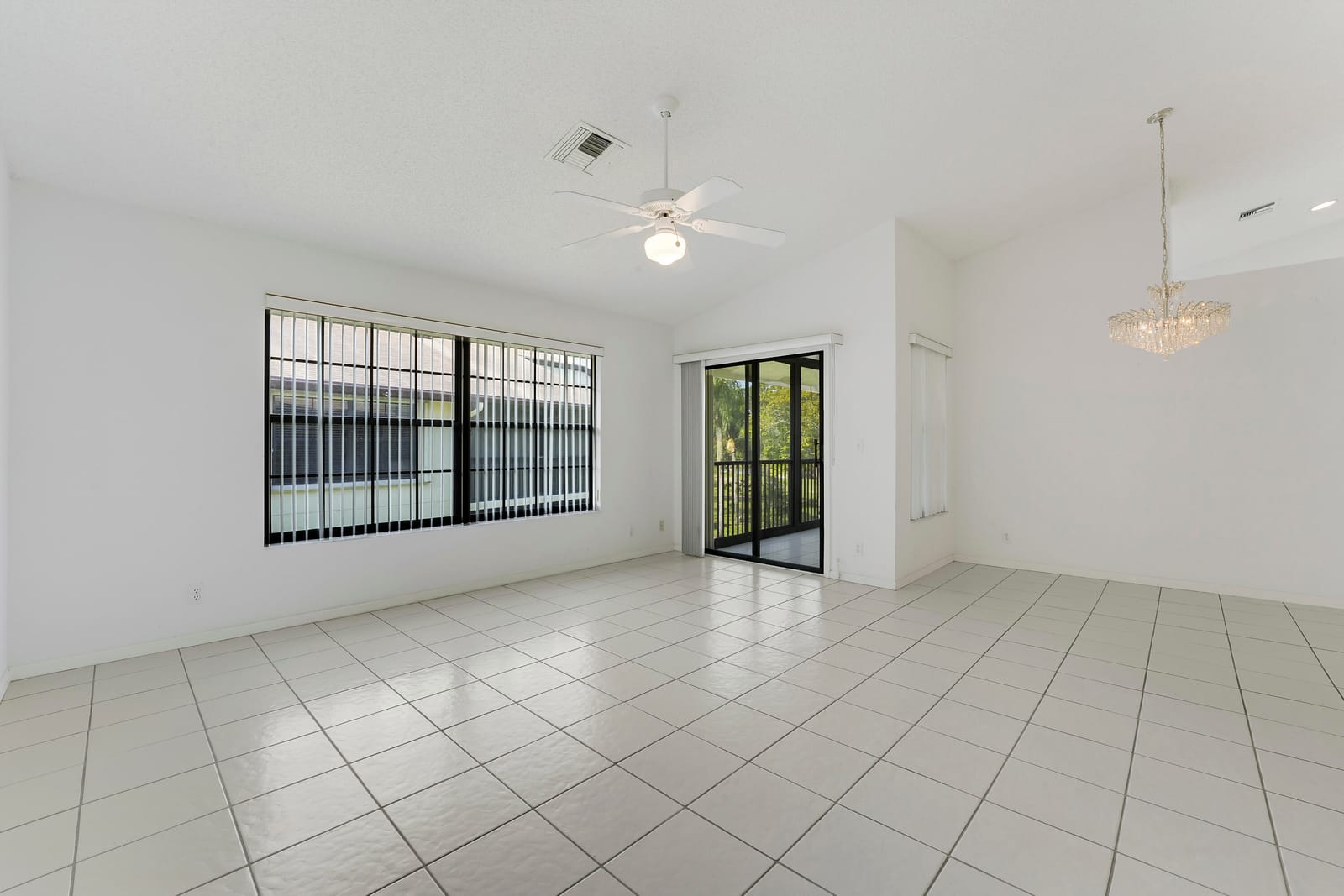 3254 Jog Park Drive — photo 5