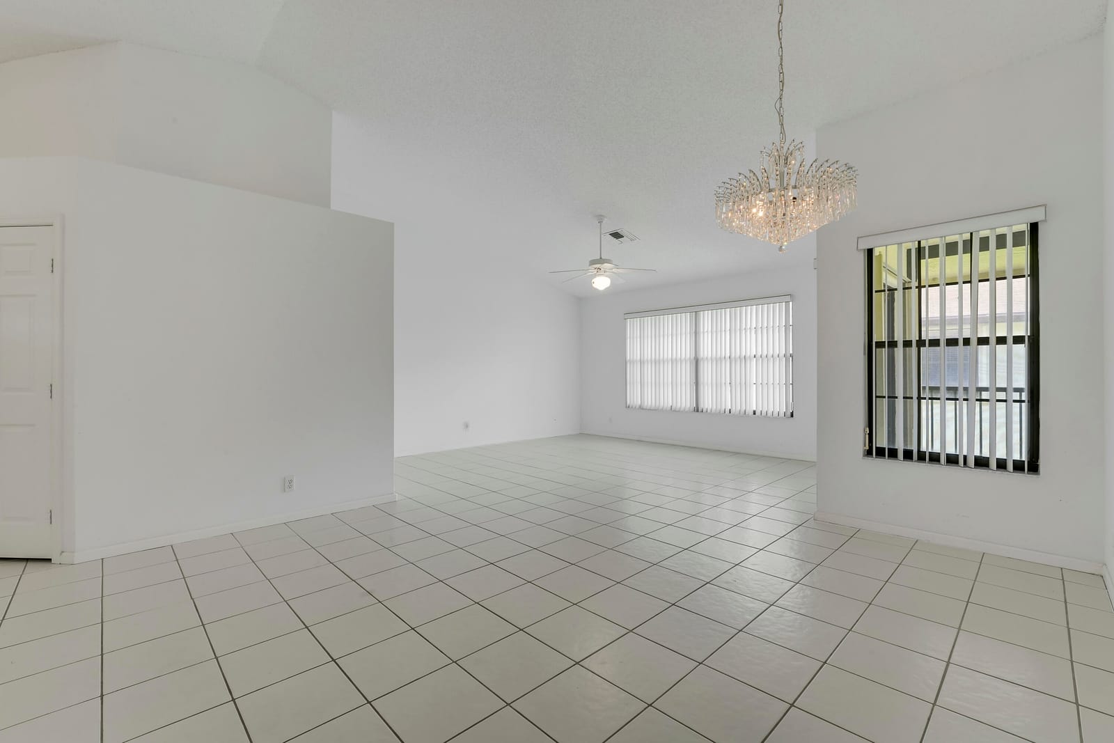 3254 Jog Park Drive — photo 7