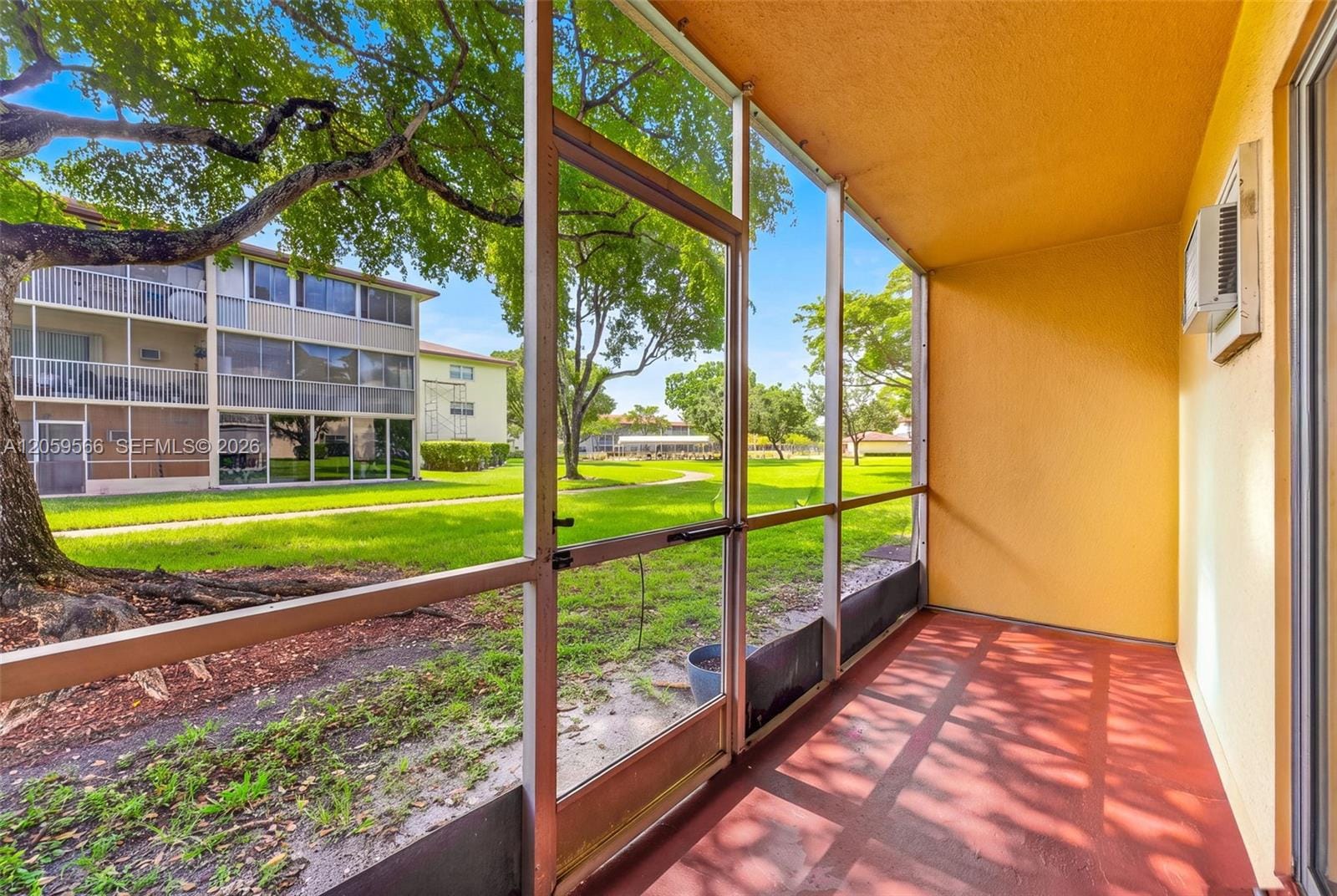 13350 SW 1st Street 103P, Pembroke Pines, FL 33027 photo 14
