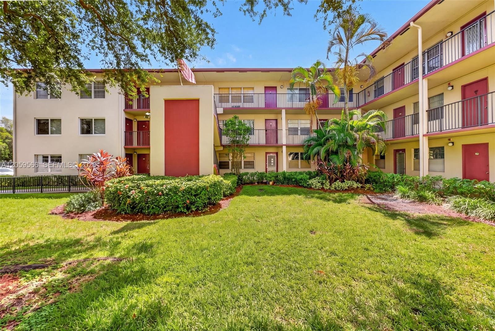 13350 SW 1st Street 103P, Pembroke Pines, FL 33027 photo 15