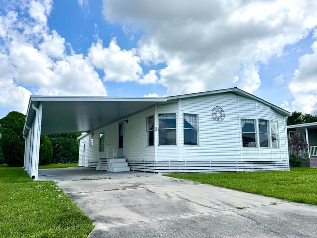 1601 US HIGHWAY 441 SE 34, Okeechobee, FL 34974