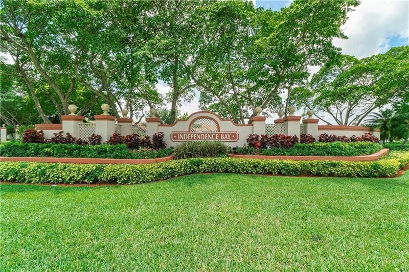 1004 Congressional Way — photo 12