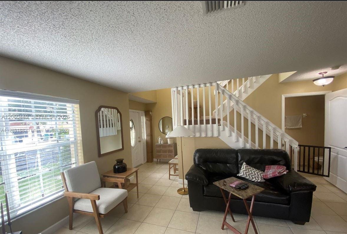21514 SW 90th Avenue 0 — photo 2