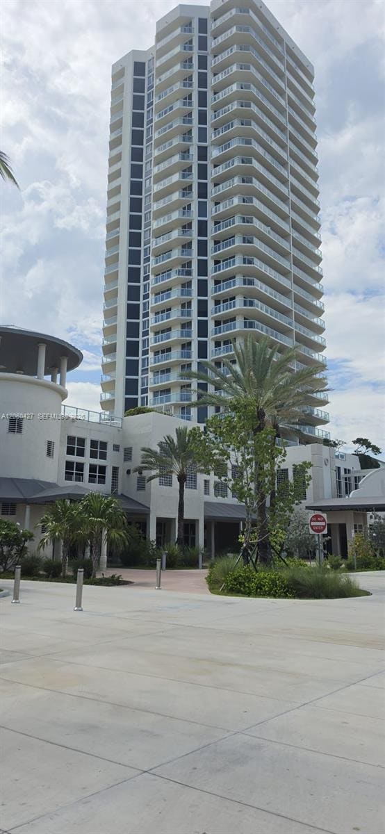 7330 Ocean Terrace 22-B, Miami Beach, FL 33141