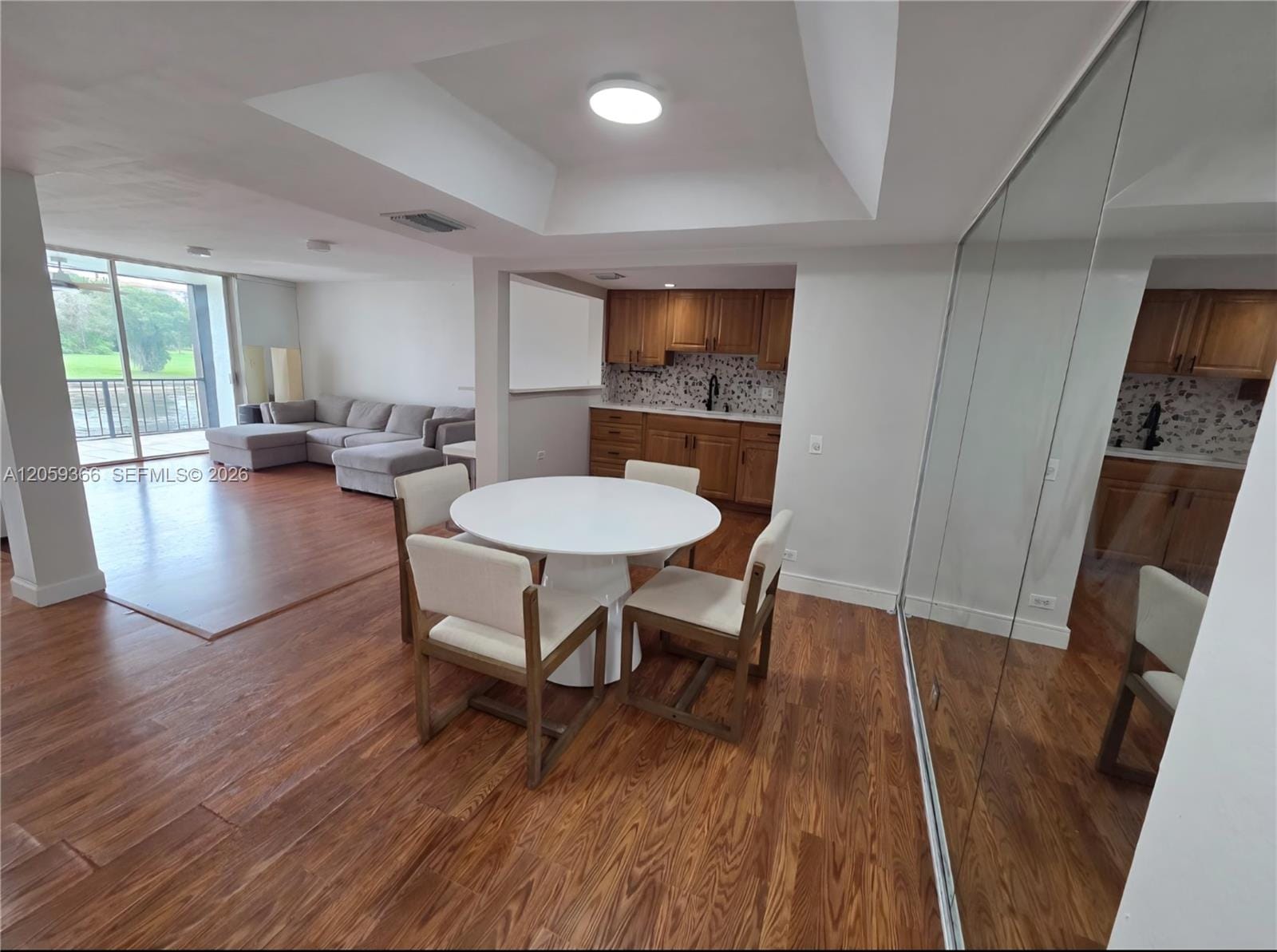 3750 Inverrary Drive 2B — photo 6
