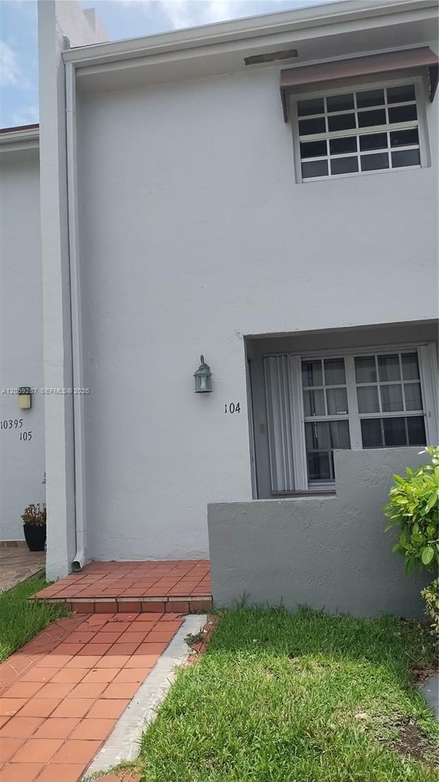 10395 SW 154th Cir Court 104, Miami, FL 33196