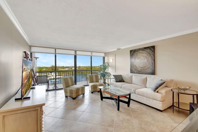 4740 S OCEAN Boulevard S 909, Highland Beach, FL 33487