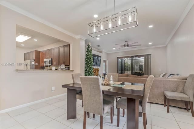 3044 La Mirage Drive, sold in S & R Of Inverrary, Lauderhill, FL