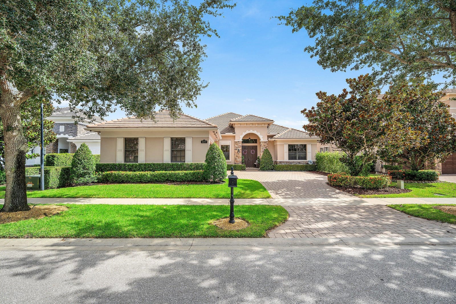 9277 Equus Circle — photo 2