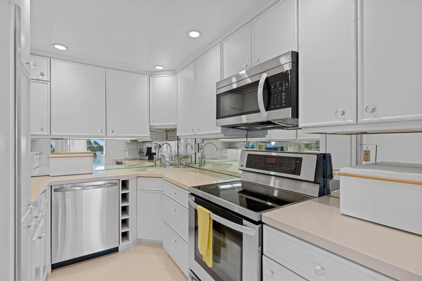 2800 N FLAGLER Drive 404, West Palm Beach, FL 33407 photo 17
