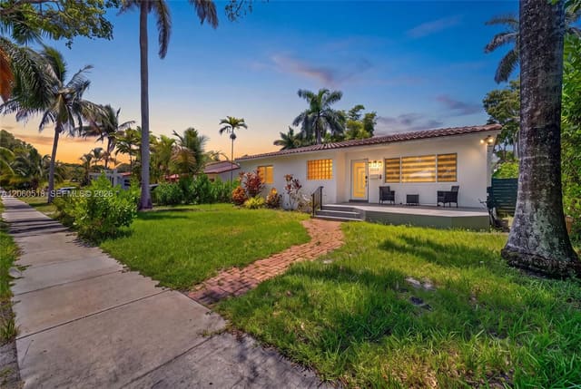 1532 Fletcher Street, Hollywood, FL 33020