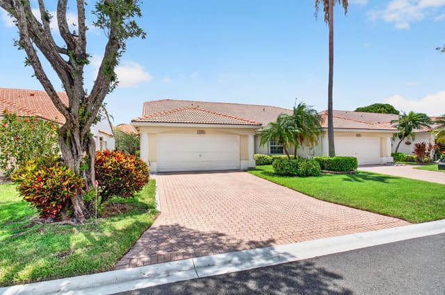 6088 Caladium Road, sold in Floral Lakes Ph 3 And 4, Delray Beach, FL