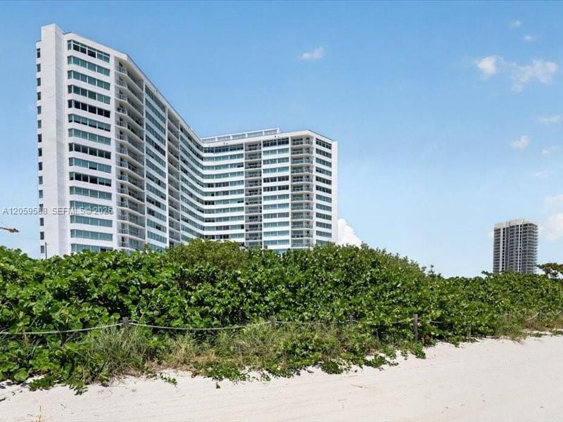 7135 Collins Avenue 331, Miami Beach, FL 33141 photo 2