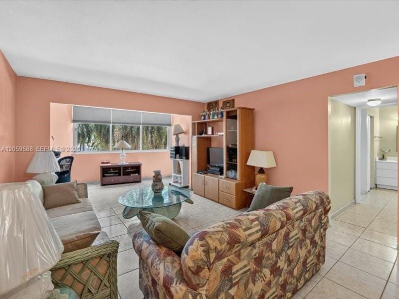 7135 Collins Avenue 331, Miami Beach, FL 33141 photo 22