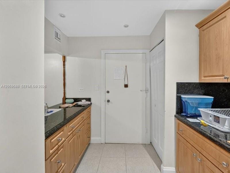 7135 Collins Avenue 331, Miami Beach, FL 33141 photo 28