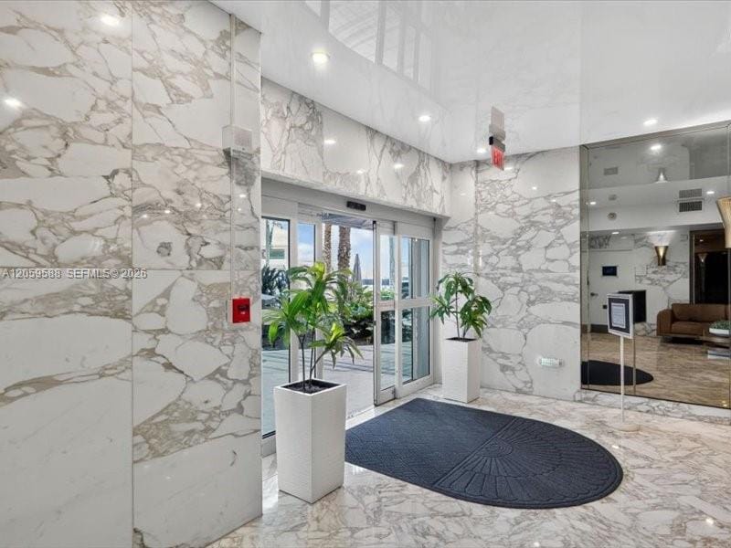 7135 Collins Avenue 331, Miami Beach, FL 33141 photo 4