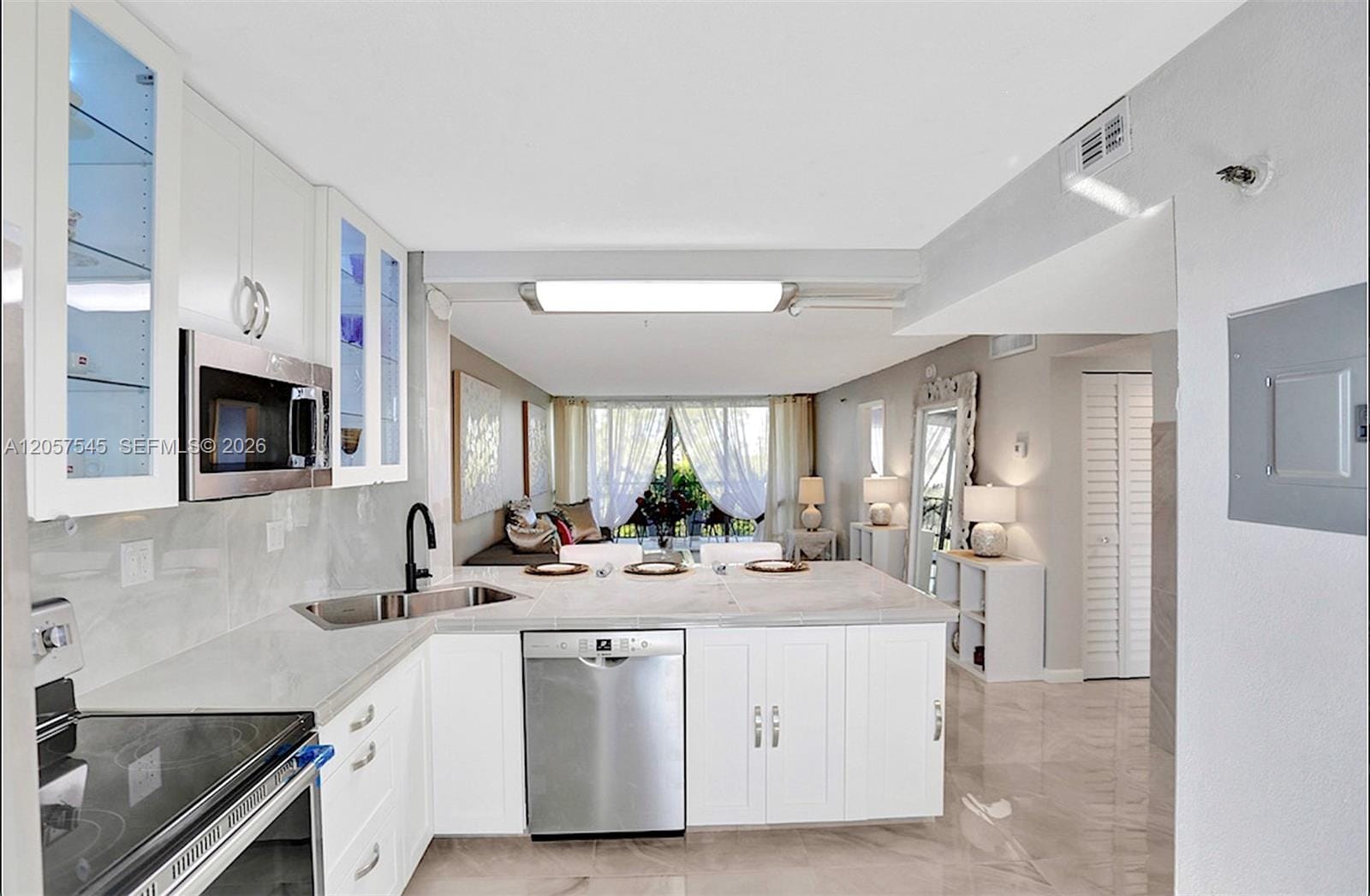 3940 Inverrary Boulevard 703-A — photo 3