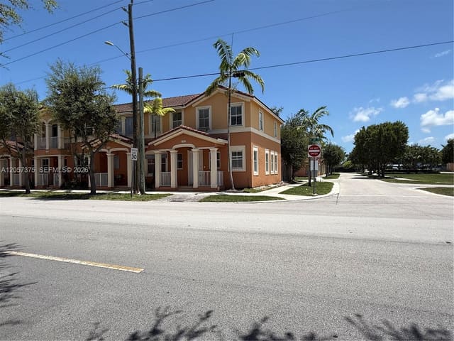 10852 SW 240th Street, Homestead, FL 33032