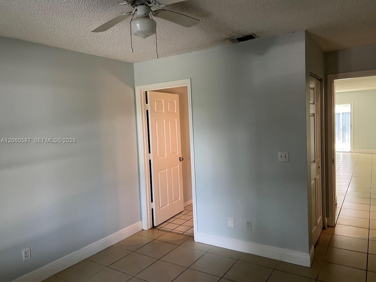 738 SW 9th Street — photo 12