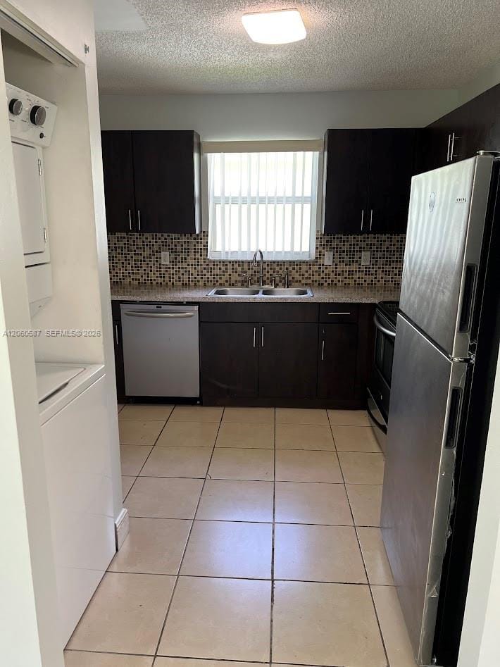 738 SW 9th Street — photo 6