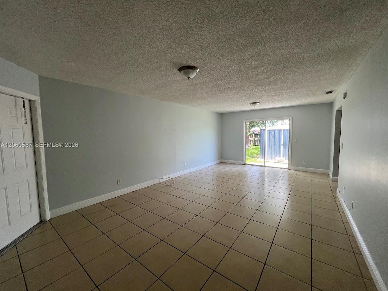738 SW 9th Street — photo 7