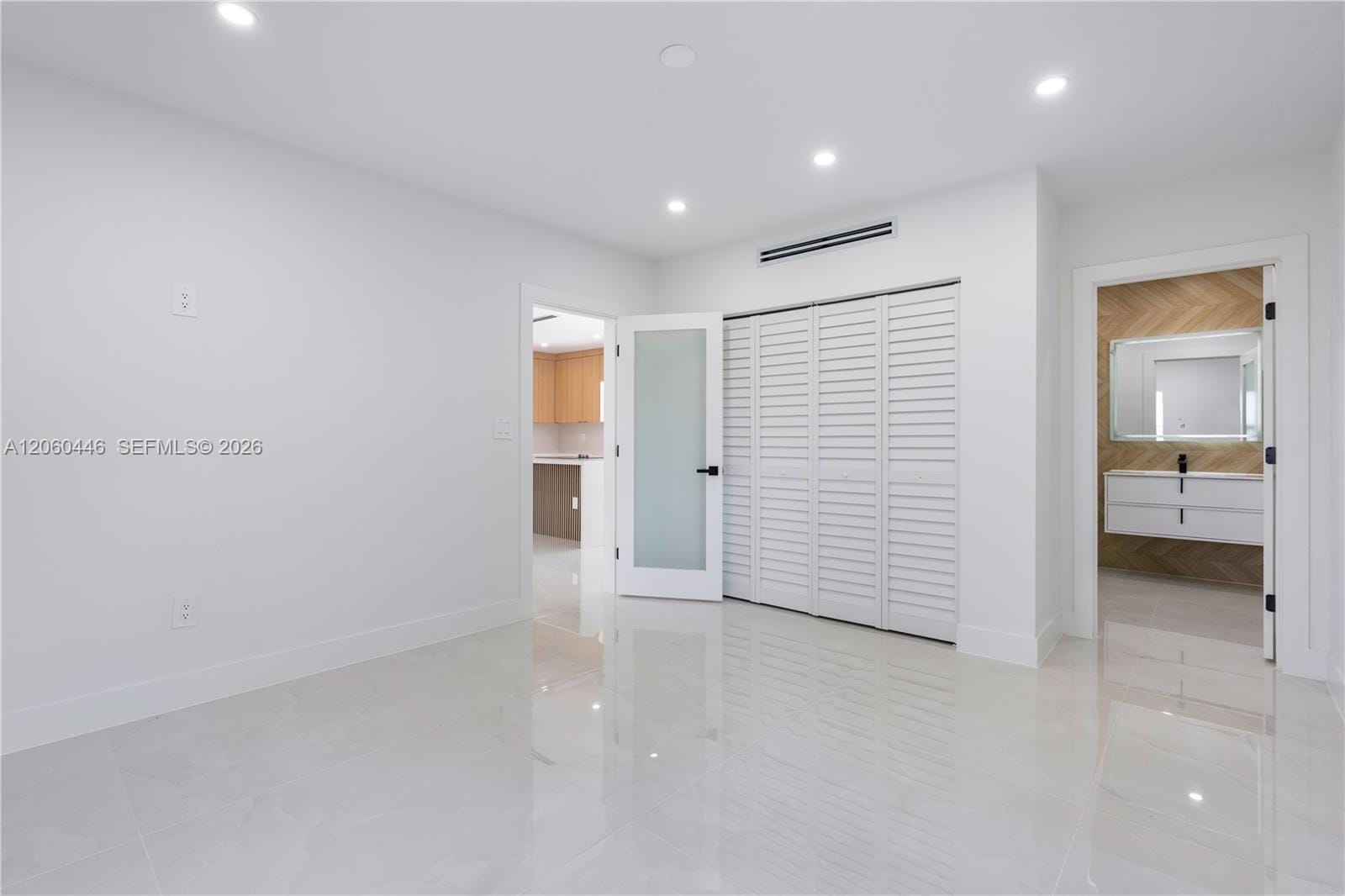 35 Allen Road — photo 12