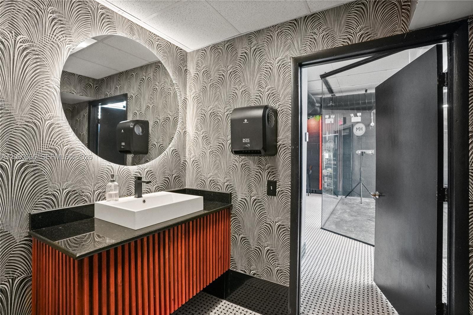 10705 Biscayne Boulevard — photo 11