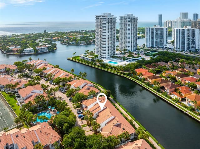 3748 NE 209th Terrace, Aventura, FL 33180