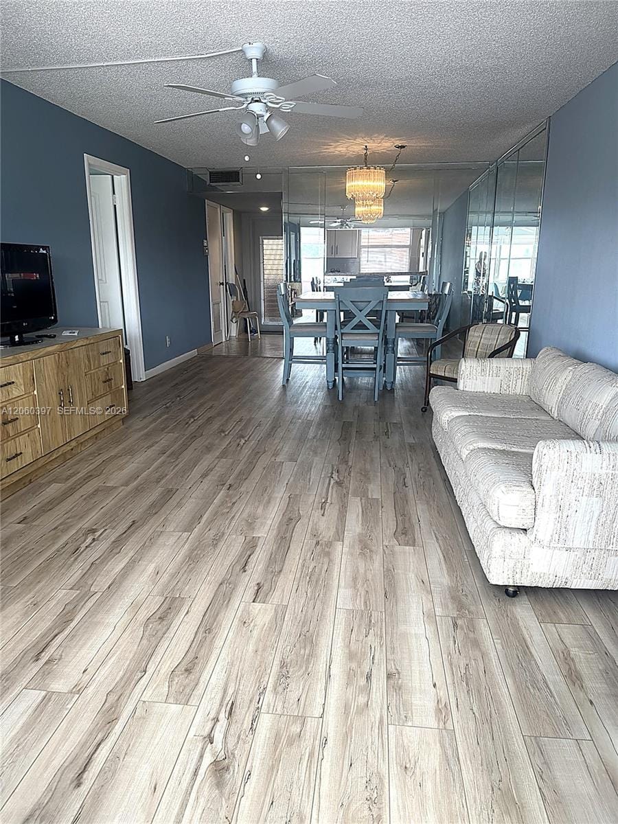9580 Sunrise Lakes Boulevard 304 — photo 4