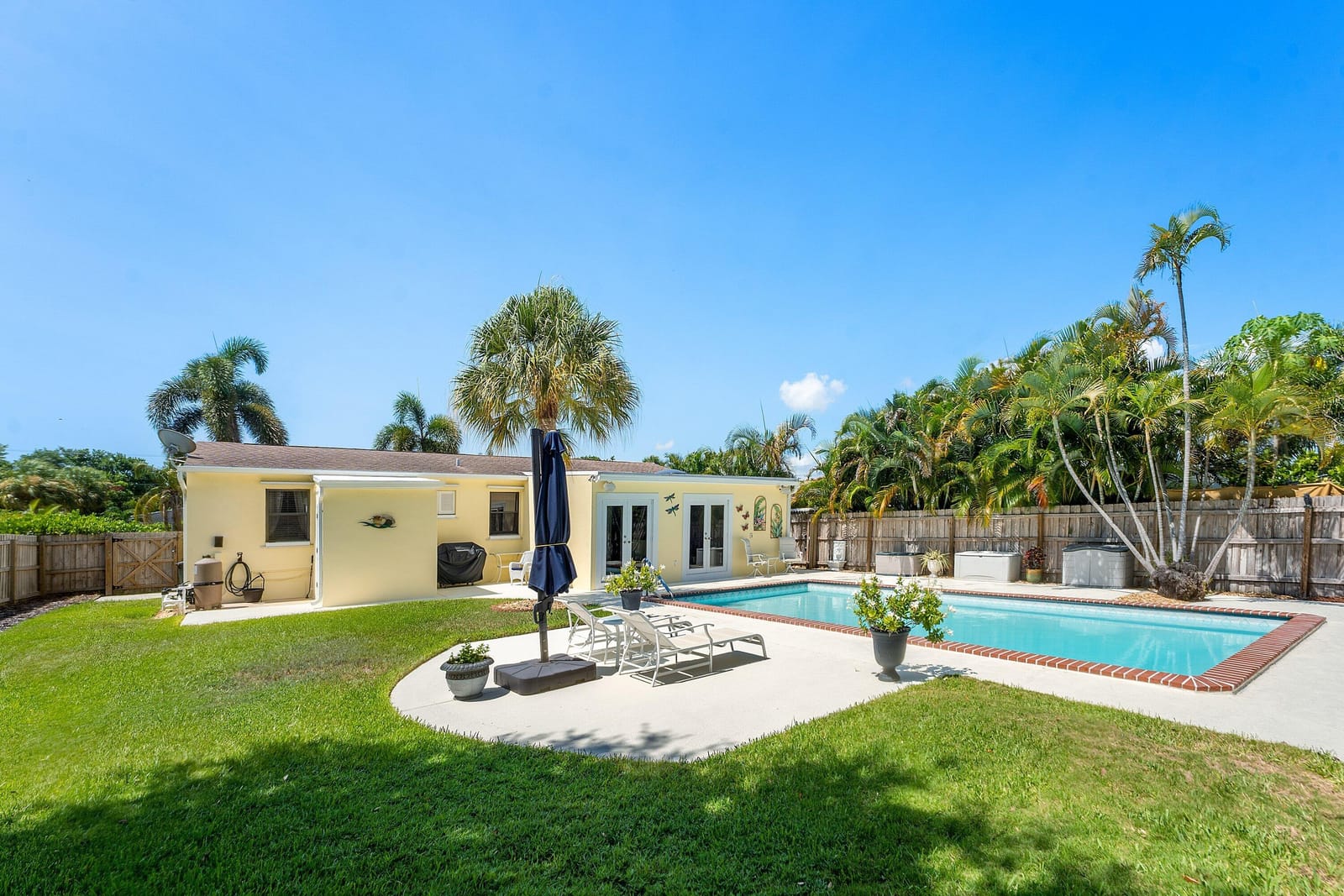 141 Date Palm Drive, Lake Park, FL 33403