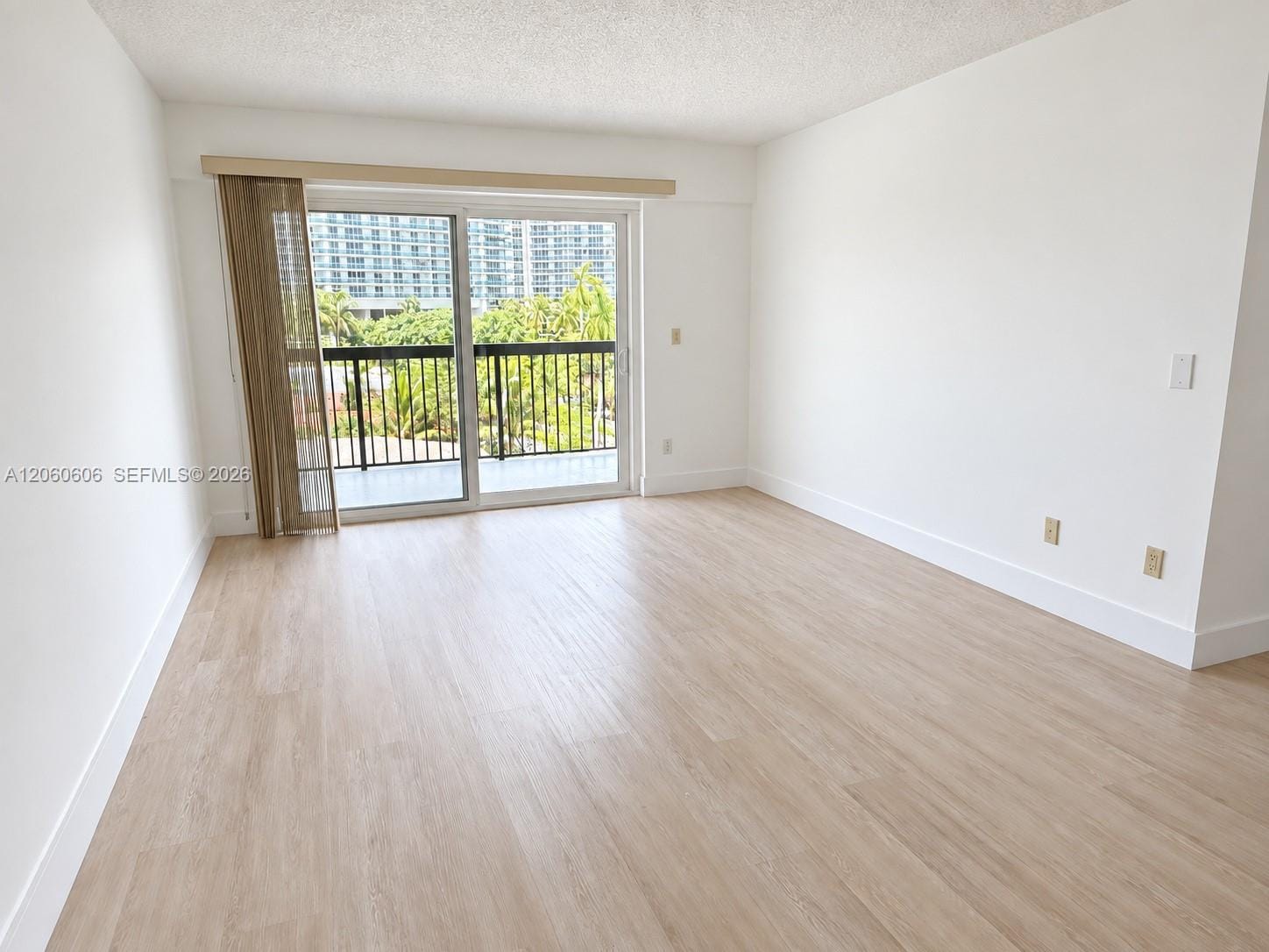 1455 West Avenue 603, Miami Beach, FL 33139 photo 2