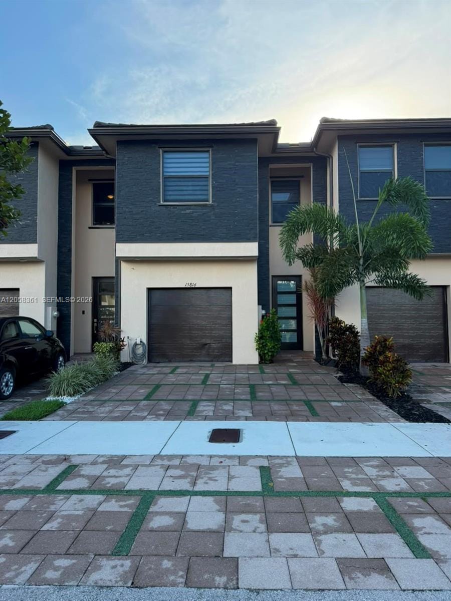 15816 NW 91st Avenue — photo 2