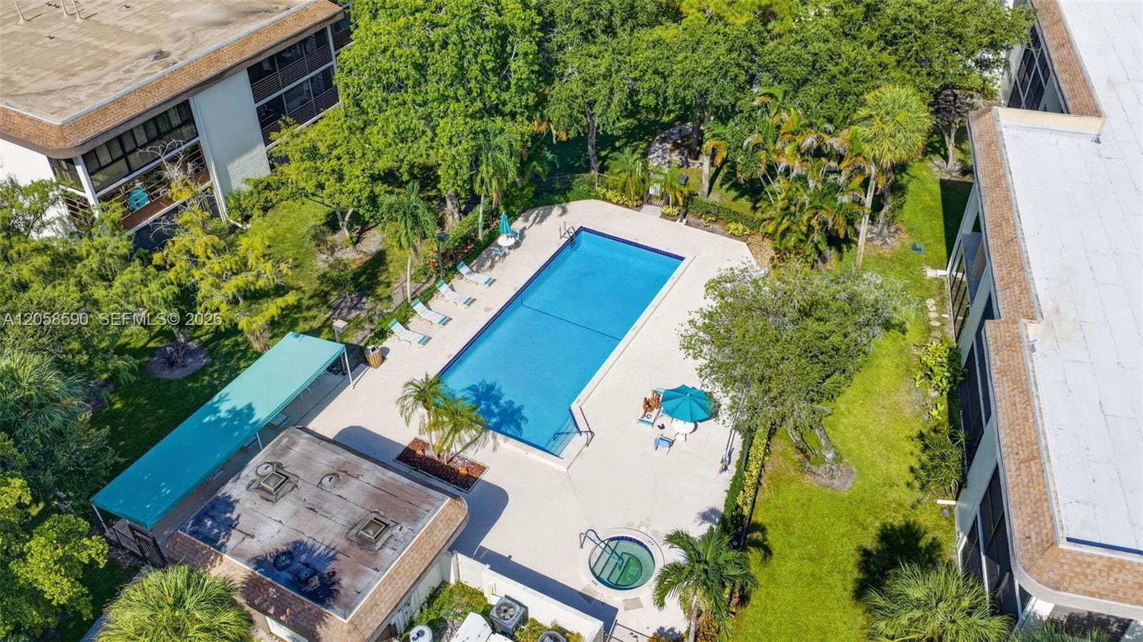 7653 NW 79th Avenue 312, Tamarac, FL 33321 photo 24
