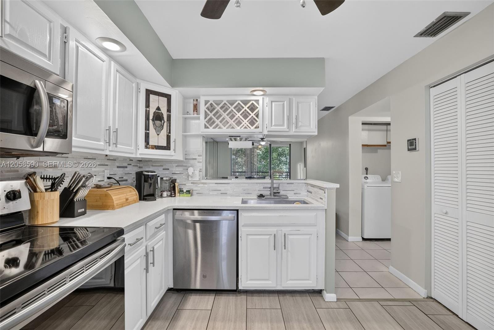 7653 NW 79th Avenue 312, Tamarac, FL 33321 photo 6