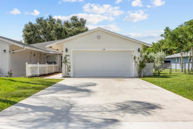 136 Sparrow Drive B, Royal Palm Beach, FL 33411