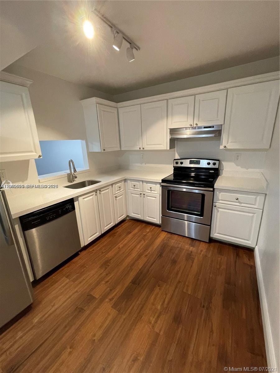 721 N Pine Island Road 104 — photo 6