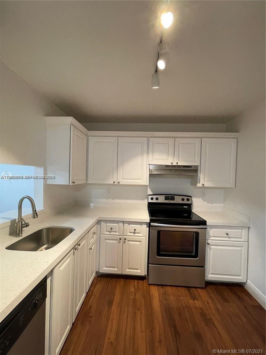 721 N Pine Island Road 104 — photo 8