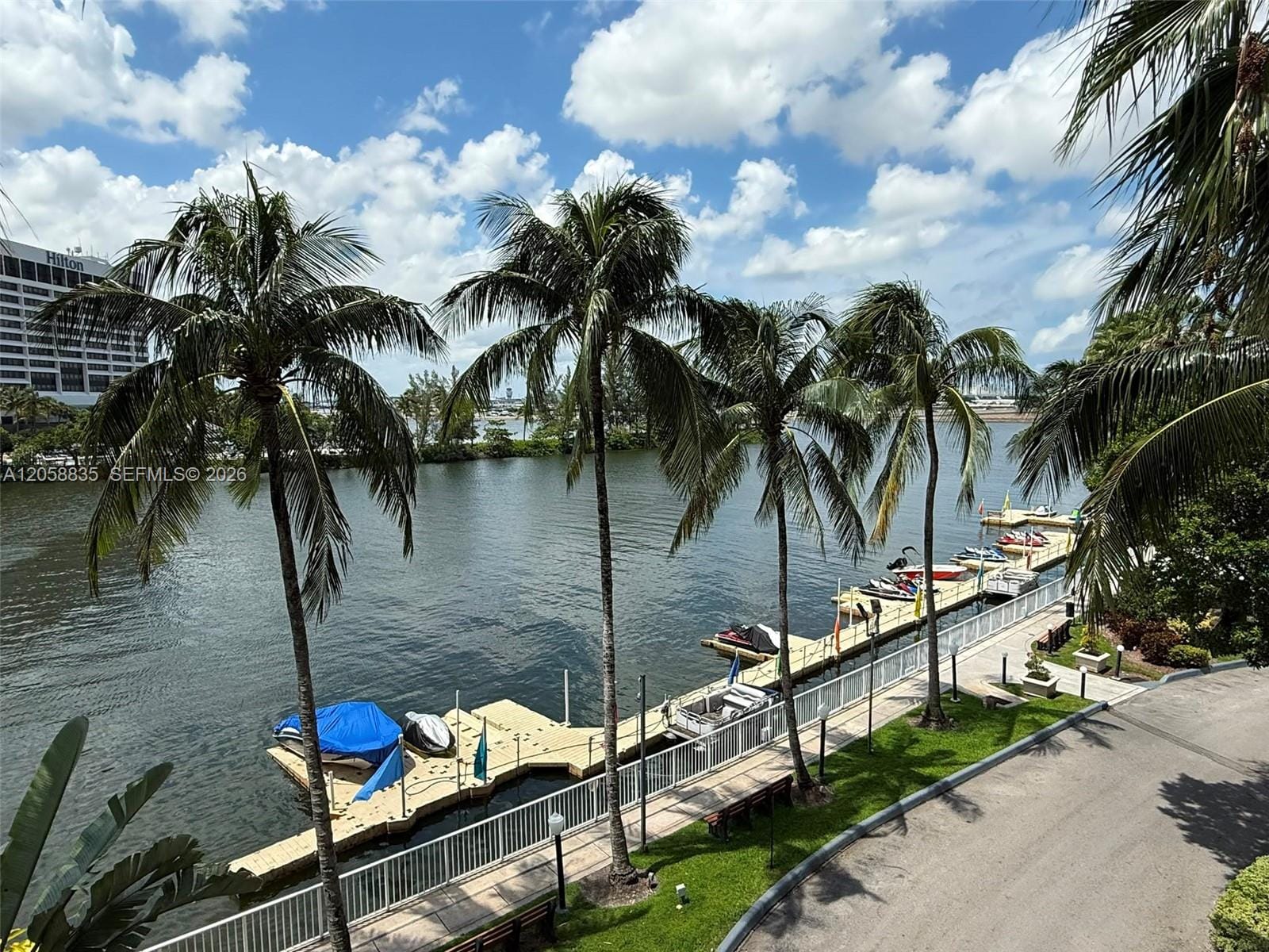 5085 NW 7th Street 406, Miami, FL 33126 photo 28